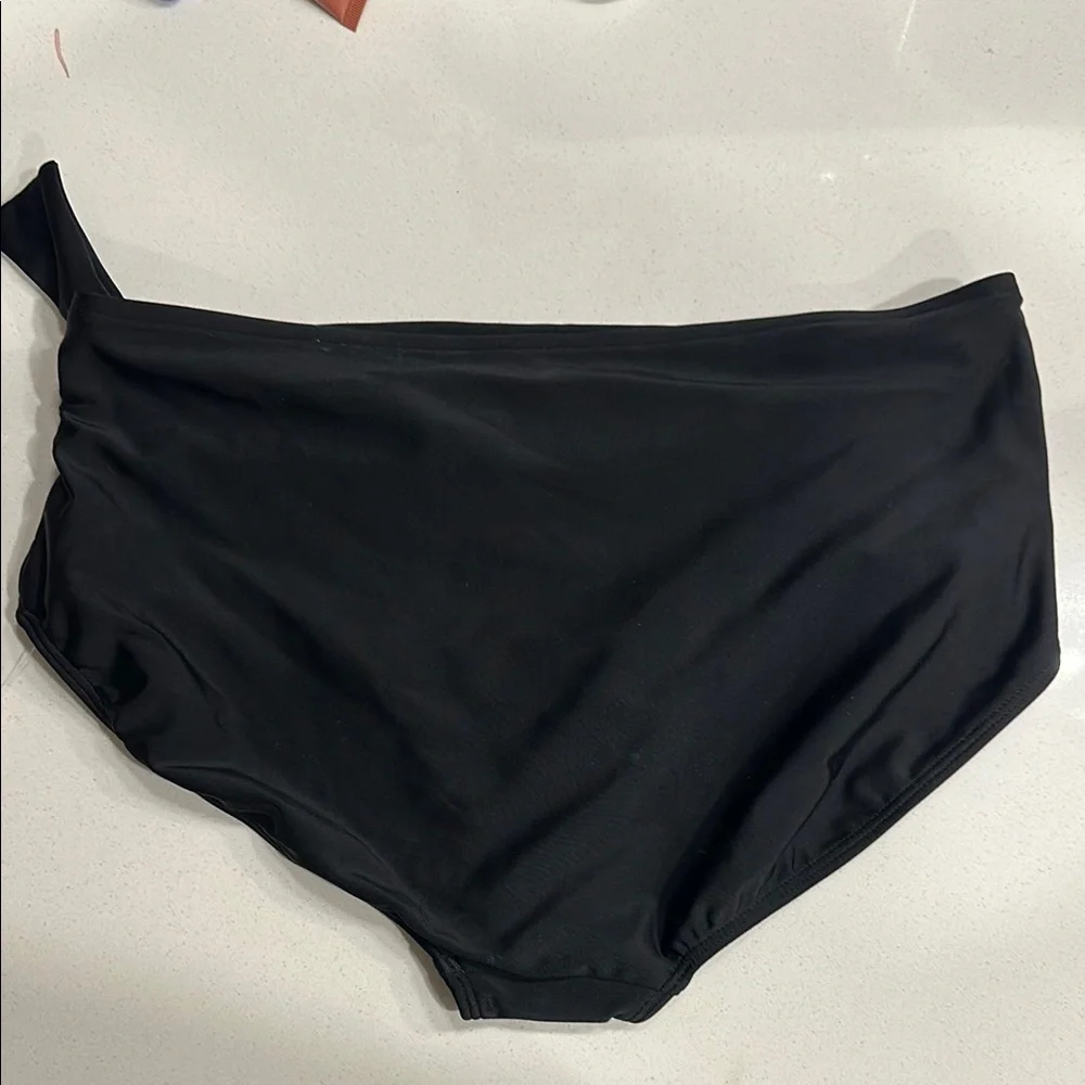 Elegant Black Women's Swim Bottom - Picture 3 of 3